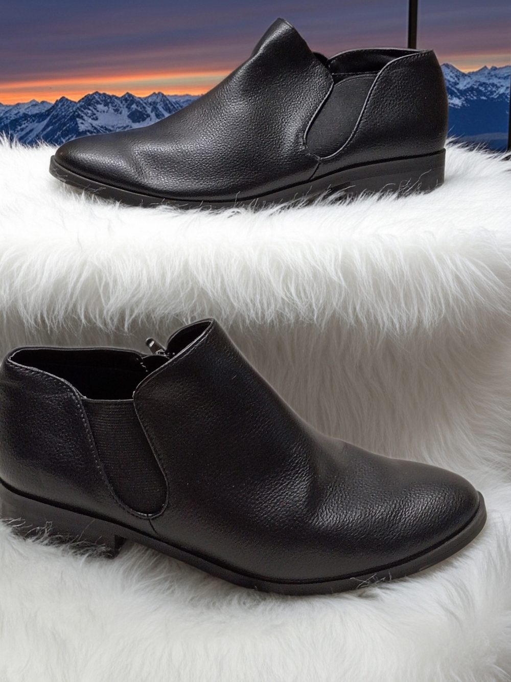 Kensie Sammy Black Faux Leather Slip-On Side Zip Ankle Booties Size 6.5